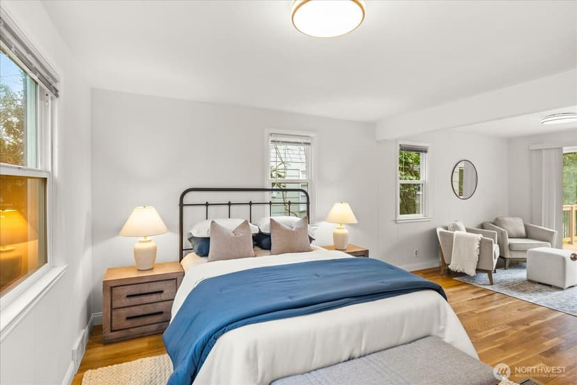 Property photo for 11513 Palatine Avenue N, Seattle photo 16