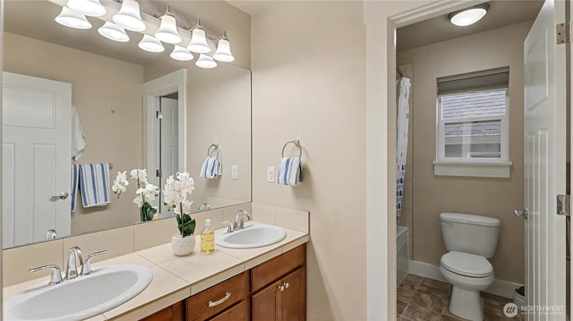 Property photo for 15549 SE 160th Place, Renton photo 17