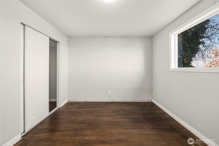 Property photo for 6502 21st Avenue NE, Tacoma photo 28
