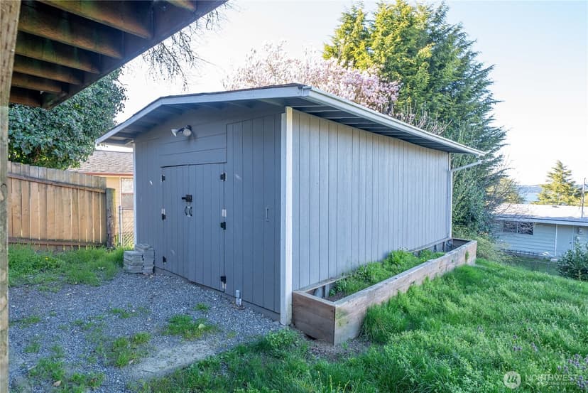 Property photo for 6502 21st Avenue NE, Tacoma photo 36