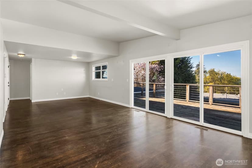 Property photo for 6502 21st Avenue NE, Tacoma photo 10