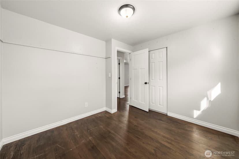 Property photo for 6502 21st Avenue NE, Tacoma photo 27