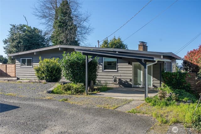 Property photo for 6502 21st Avenue NE, Tacoma photo 3