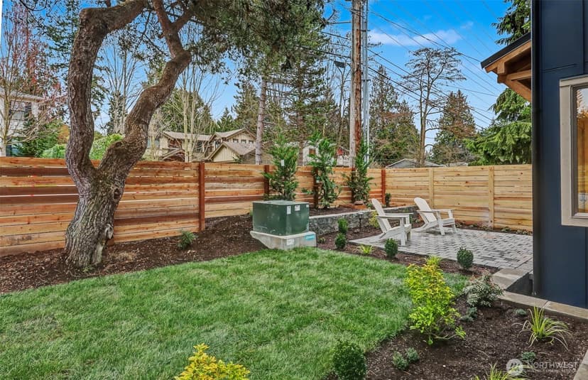 Property photo for 11247 108th Avenue NE, Kirkland photo 34