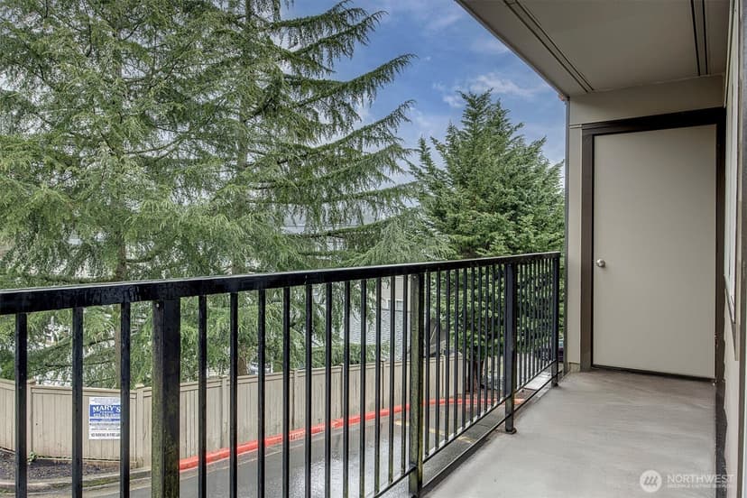 Property photo for 9517 NE 180th Street #B203, Bothell photo 15