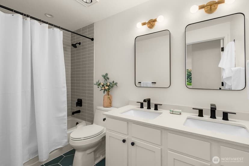 Property photo for 10703 NE 53rd Street, Kirkland photo 29