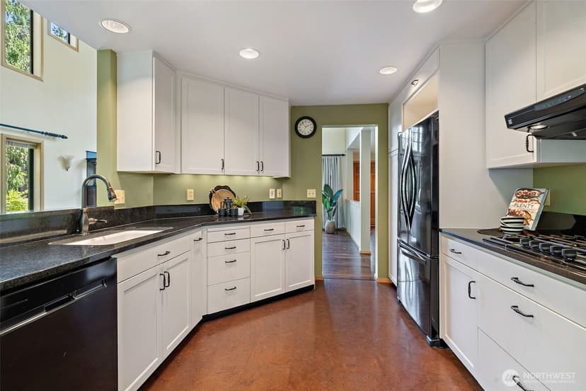 Property photo for 3840 NE Ambleside Lane, Bremerton photo 11