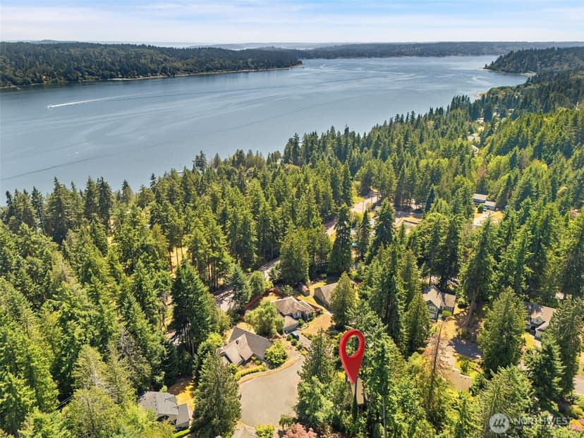 Property photo for 3840 NE Ambleside Lane, Bremerton photo 37