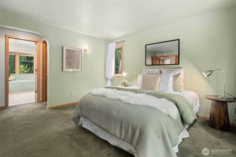 Property photo for 3840 NE Ambleside Lane, Bremerton photo 13
