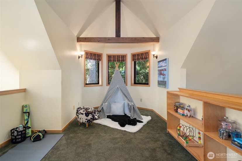 Property photo for 3840 NE Ambleside Lane, Bremerton photo 25