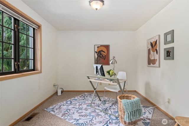 Property photo for 3840 NE Ambleside Lane, Bremerton photo 2