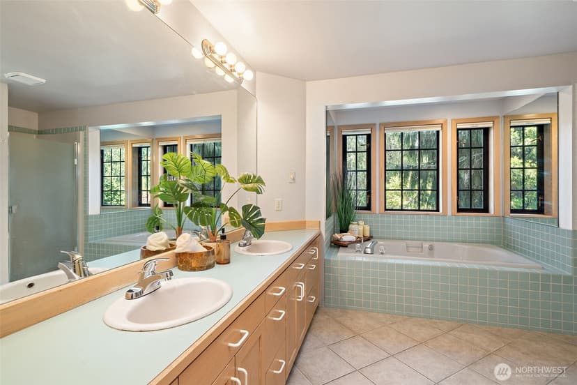 Property photo for 3840 NE Ambleside Lane, Bremerton photo 17
