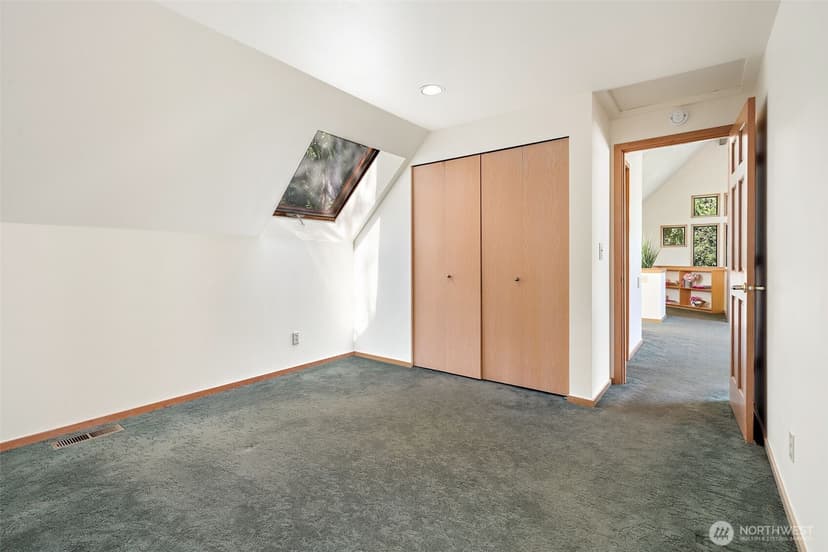 Property photo for 3840 NE Ambleside Lane, Bremerton photo 23