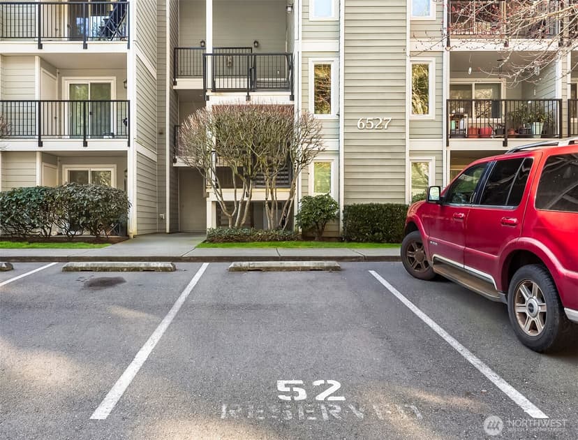Property photo for 6527 200th Street SW #303, Lynnwood photo 16