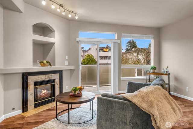Property photo for 2420 Grand Avenue #301, Everett photo 3