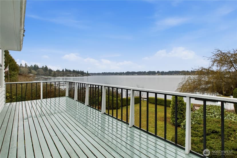 Property photo for 9832 American Avenue SW, Lakewood photo 23