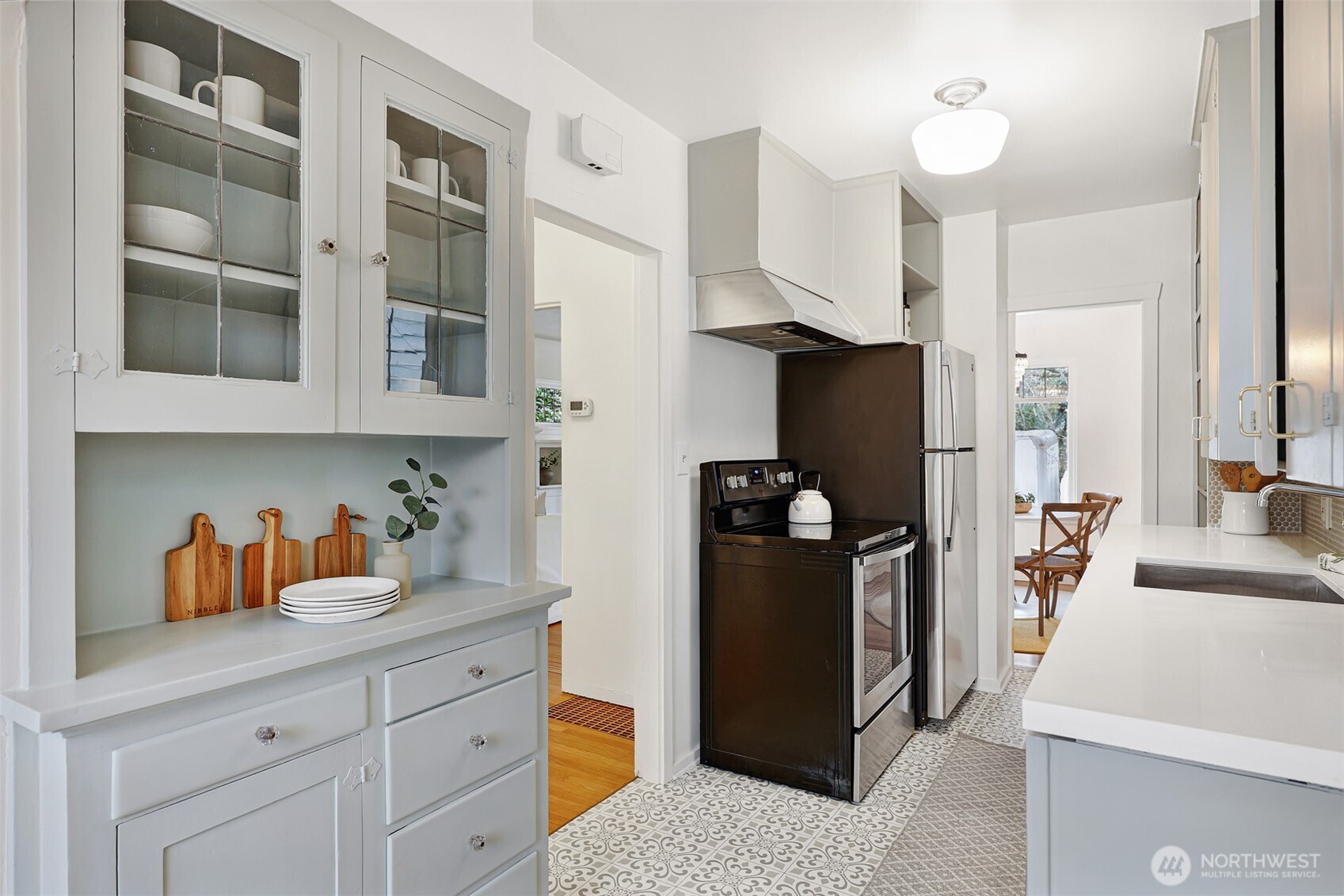 Property photo for 4001 NE 57th Street, Seattle photo 8