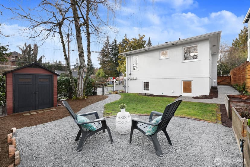 Property photo for 4001 NE 57th Street, Seattle photo 18