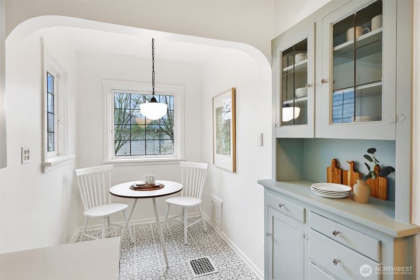 Property photo for 4001 NE 57th Street, Seattle photo 10