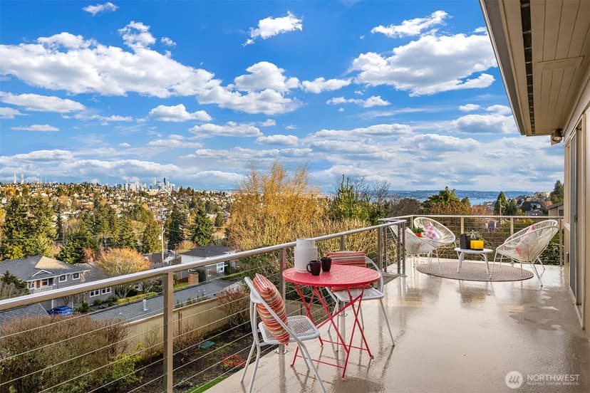 Property photo for 3026 38th Avenue W, Seattle