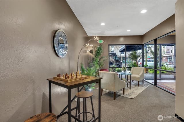 Property photo for 5000 California Avenue SW #406, Seattle photo 3
