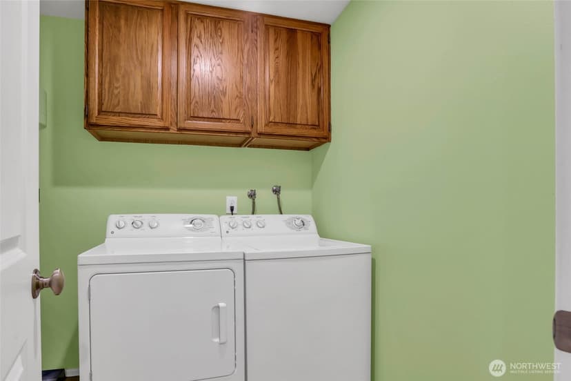 Property photo for 5000 California Avenue SW #406, Seattle photo 20