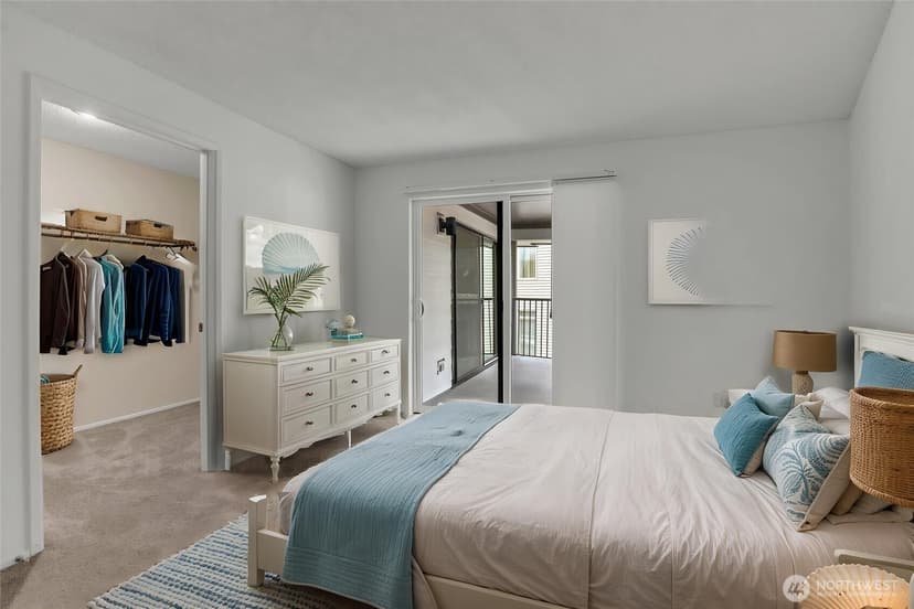 Property photo for 5000 California Avenue SW #406, Seattle photo 13