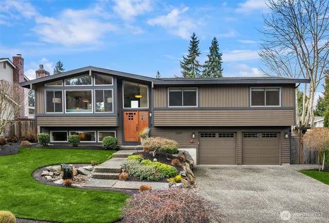 Property photo for 5829 112th Place NE, Kirkland