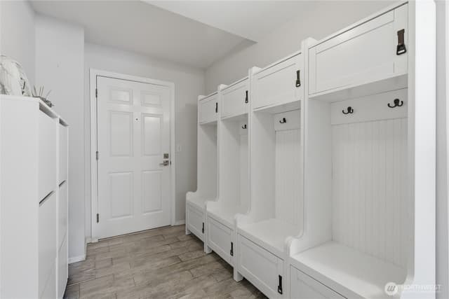 Property photo for 15020 Bothell Way NE #406, Lake Forest Park photo 3