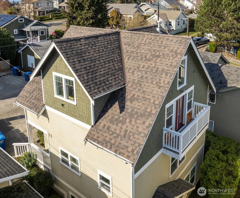 Property photo for 5907 40th Avenue SW #A, Seattle photo 2