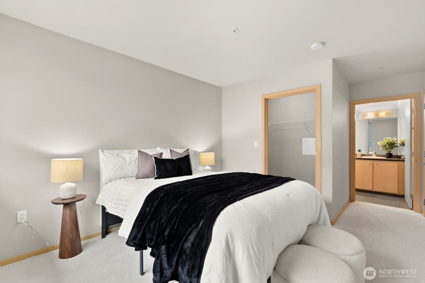 Property photo for 425 23rd Avenue S #A401, Seattle photo 12