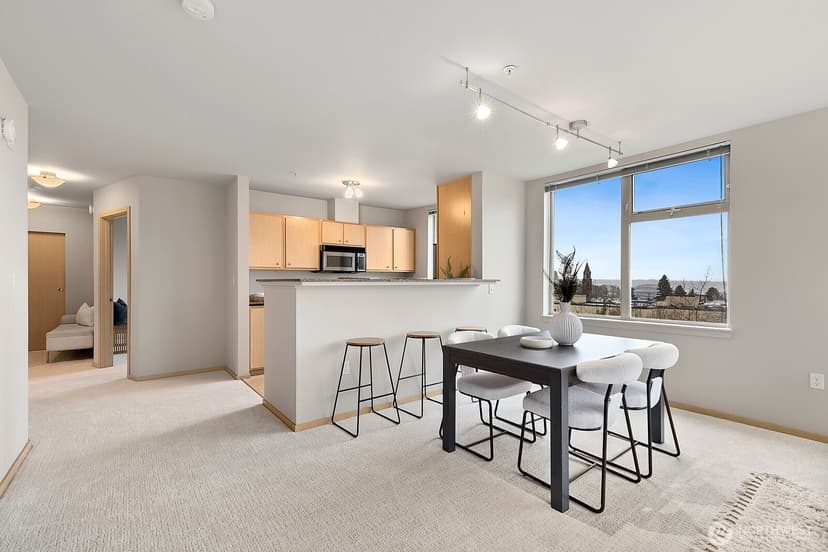 Property photo for 425 23rd Avenue S #A401, Seattle photo 7