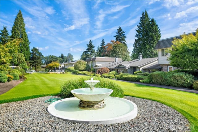 Property photo for 17050 Northup Way #5, Bellevue