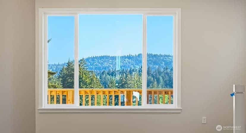 Property photo for 2049 NE Norseman Way, Poulsbo photo 3