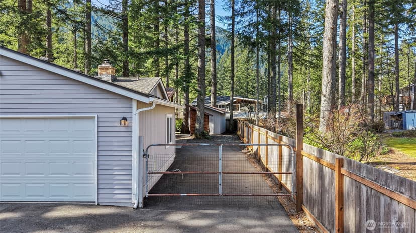 Property photo for 17211 429th Avenue SE, North Bend photo 20