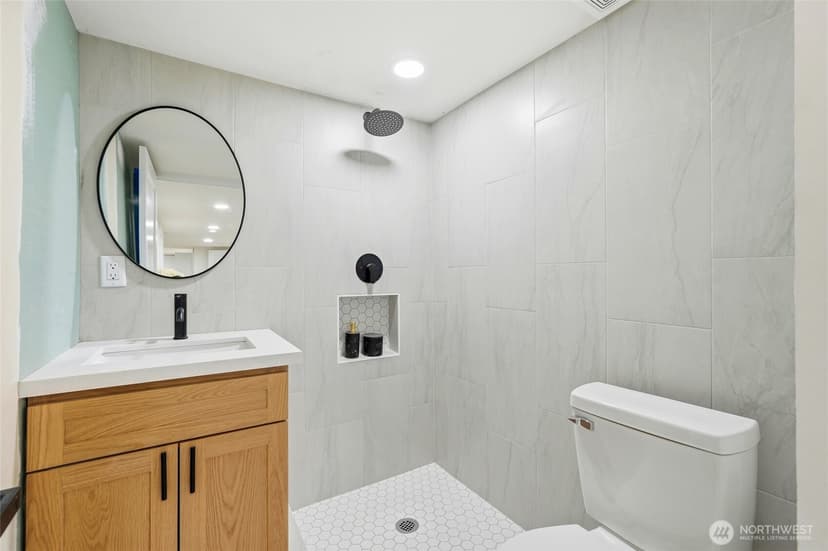 Property photo for 10731 18th Avenue SW, Seattle photo 30