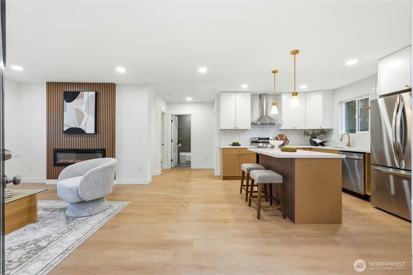 Property photo for 10731 18th Avenue SW, Seattle photo 9