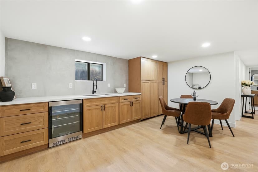 Property photo for 10731 18th Avenue SW, Seattle photo 25