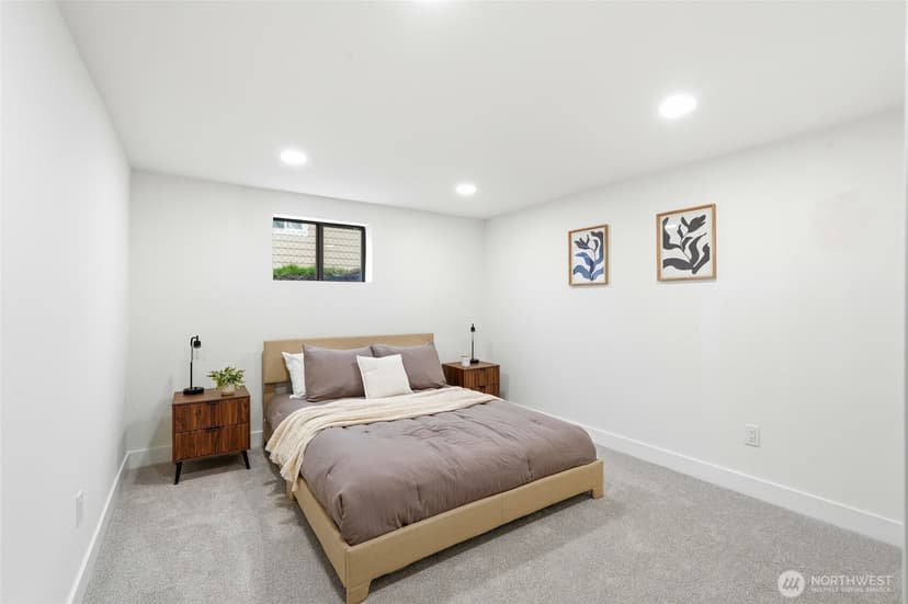 Property photo for 10731 18th Avenue SW, Seattle photo 29