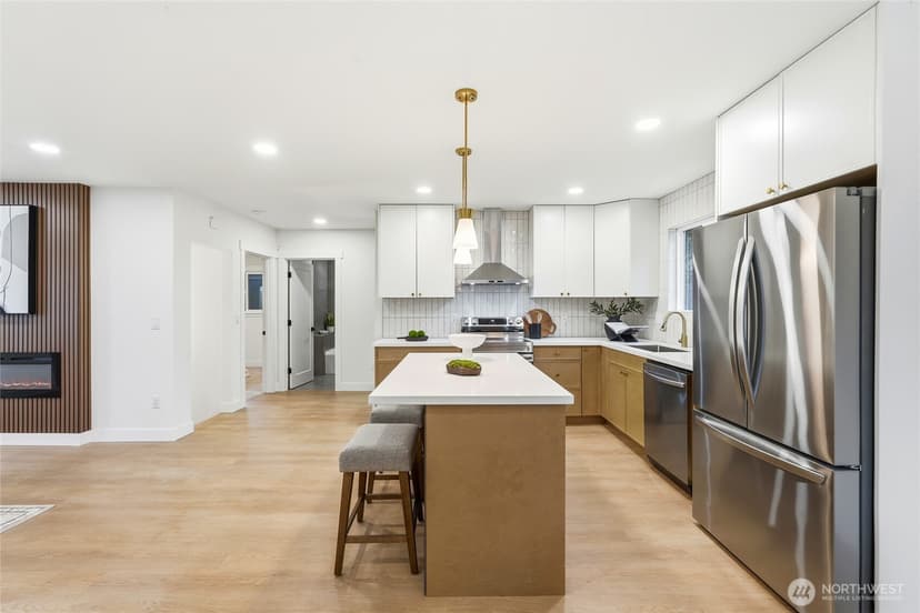 Property photo for 10731 18th Avenue SW, Seattle photo 18