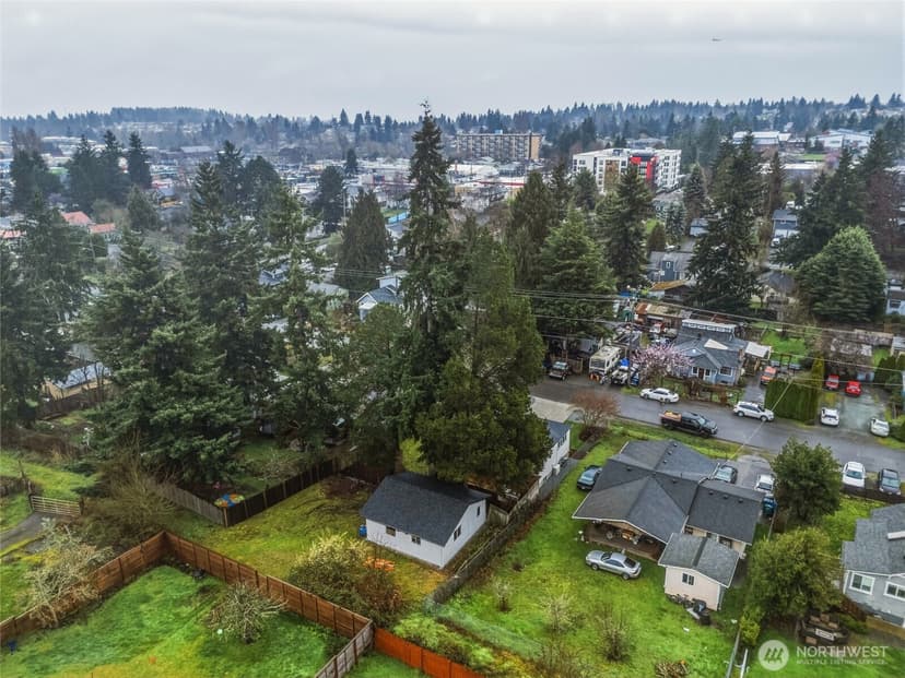 Property photo for 10731 18th Avenue SW, Seattle photo 10