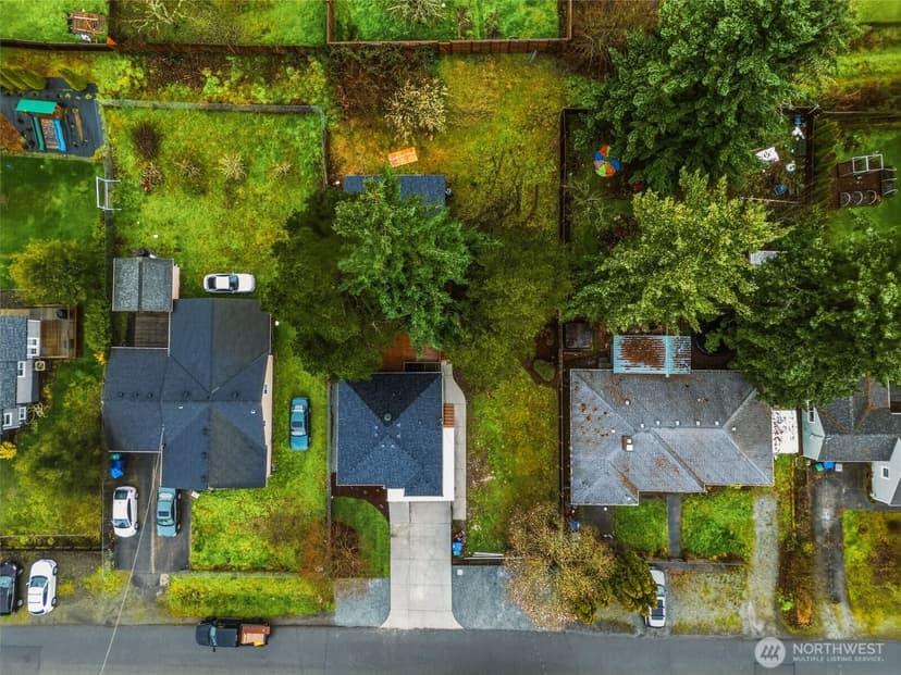 Property photo for 10731 18th Avenue SW, Seattle photo 14