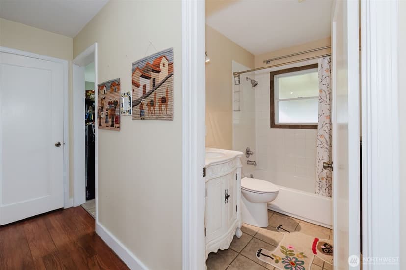 Property photo for 4013 N 14th Street, Tacoma photo 8