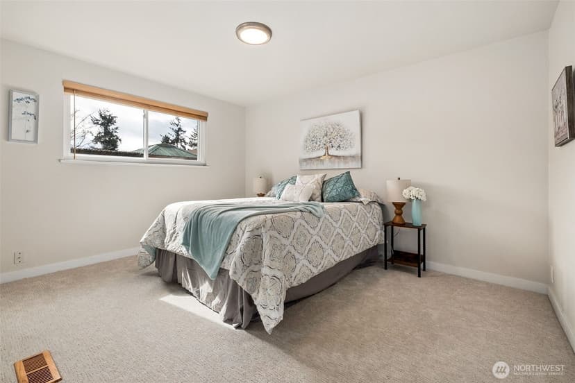 Property photo for 1333 S 315th St, Federal Way photo 16