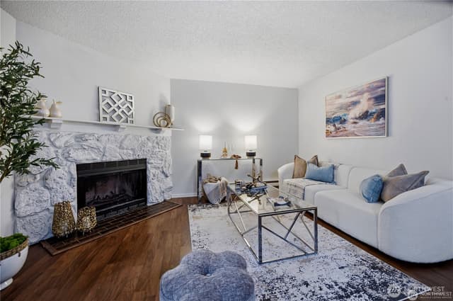 Property photo for 12515 NE 116th Street #B11, Kirkland