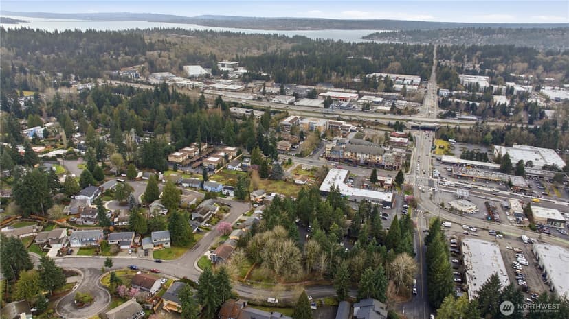 Property photo for 12515 NE 116th Street #B11, Kirkland photo 31