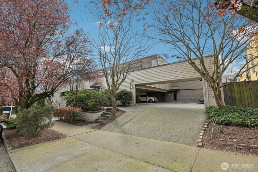 Property photo for 2219 14th Avenue W #304, Seattle photo 25
