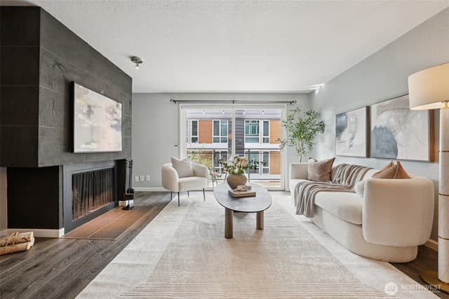Property photo for 2219 14th Avenue W #304, Seattle photo 3