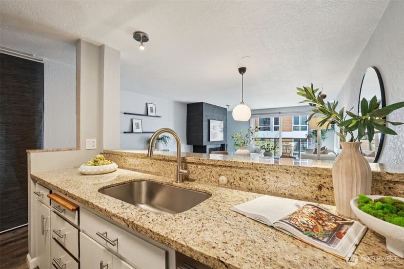 Property photo for 2219 14th Avenue W #304, Seattle photo 12