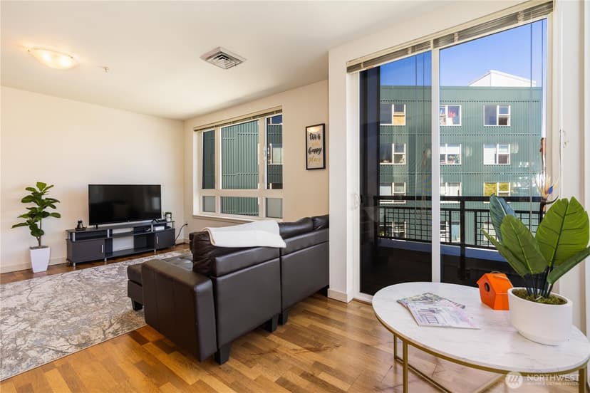 Property photo for 3104 Western Ave #603, Seattle photo 21
